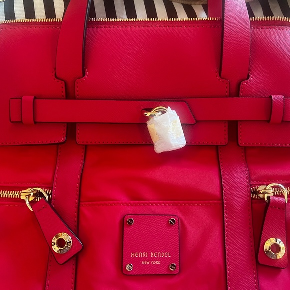 BRAND NEW Henri Bendel Jetsetter convertible bag - Picture 6 of 8